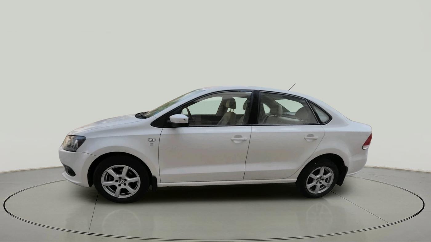 2013 Volkswagen Vento HIGHLINE DIESEL 1.6, Diesel, Manual, 81,144 km, exterior