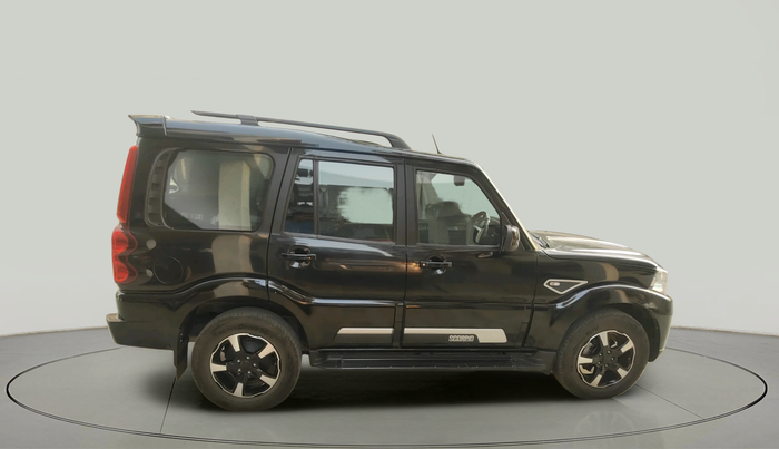 2025 Mahindra SCORPIO CLASSIC S11 7STR, Diesel, Manual, 16,227 km, exterior