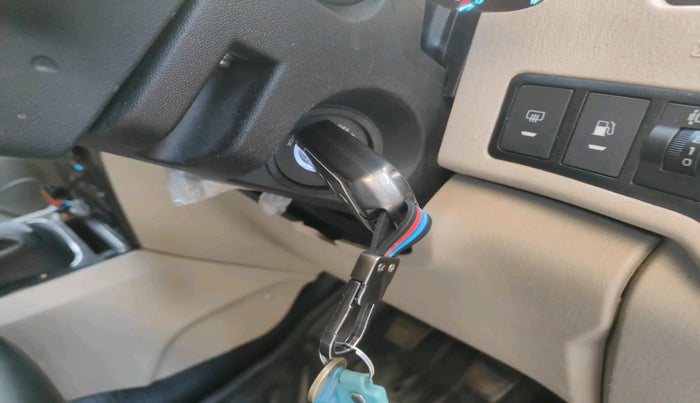 2025 Mahindra SCORPIO CLASSIC S11 7STR, Diesel, Manual, 16,227 km, interior