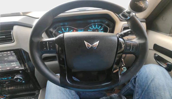 2025 Mahindra SCORPIO CLASSIC S11 7STR, Diesel, Manual, 16,227 km, interior