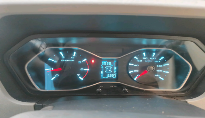 2025 Mahindra SCORPIO CLASSIC S11 7STR, Diesel, Manual, 16,227 km, interior