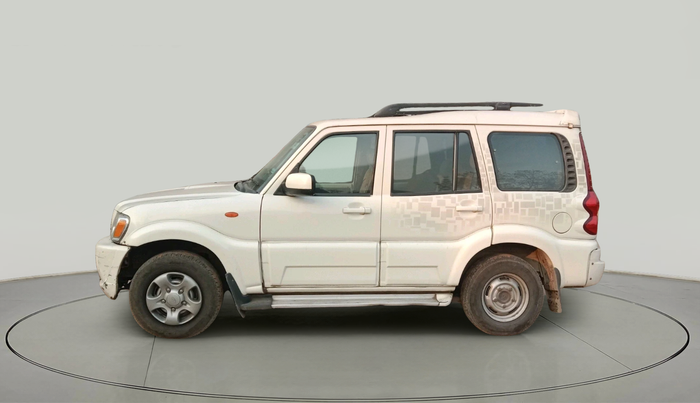 2014 Mahindra Scorpio EX M2DI, Diesel, Manual, 1,49,730 km, exterior