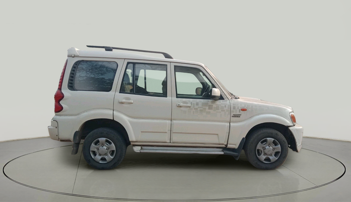 2014 Mahindra Scorpio EX M2DI, Diesel, Manual, 1,49,730 km, exterior