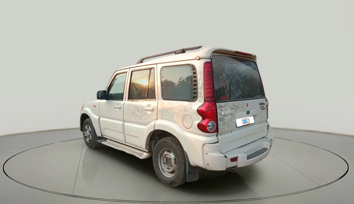 2014 Mahindra Scorpio EX M2DI, Diesel, Manual, 1,49,730 km, exterior