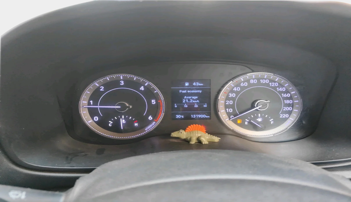 2019 Hyundai VENUE SX(O) 1.4 CRDI, Diesel, Manual, 1,31,900 km, interior