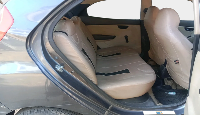 2015 Hyundai Eon ERA +, Petrol, Manual, 30,020 km, interior