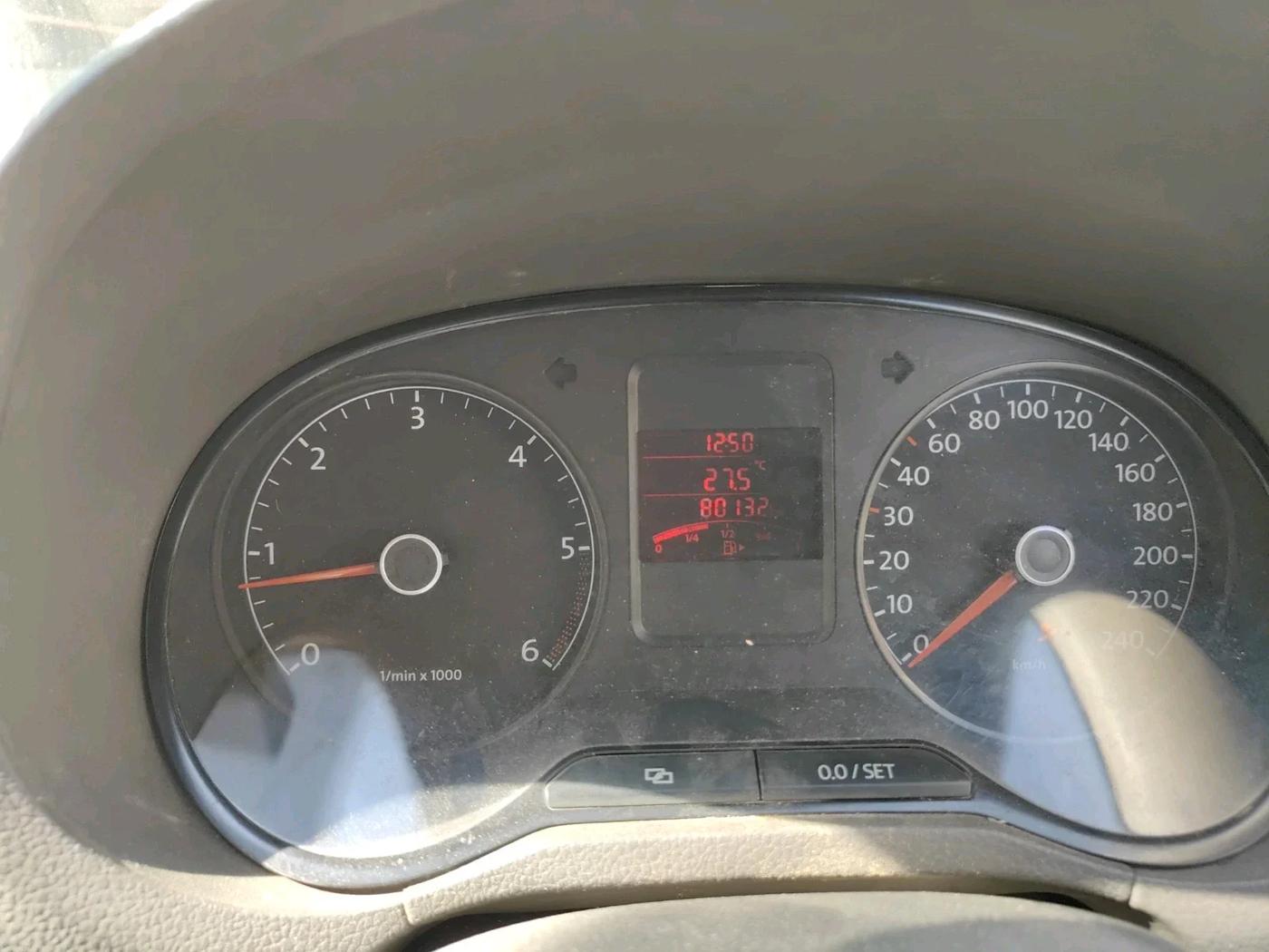 2012 Volkswagen Vento HIGHLINE DIESEL 1.6, Diesel, Manual, 80,132 km, interior