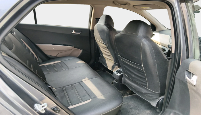 2017 Hyundai Grand i10 SPORTZ 1.2 KAPPA VTVT, Petrol, Manual, 58,809 km, interior