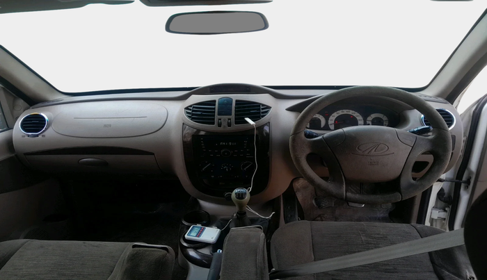 2014 Mahindra Xylo H8 ABS AIRBAG BS IV, Diesel, Manual, 1,72,234 km, interior