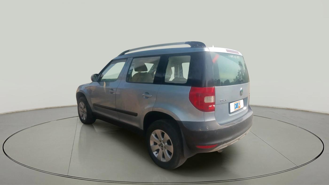 2011 Skoda Yeti ELEGANCE 2.0 TDI CR 4X4, Diesel, Manual, 1,25,000 km, exterior