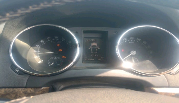 2011 Skoda Yeti ELEGANCE 2.0 TDI CR 4X4, Diesel, Manual, 1,15,980 km, interior