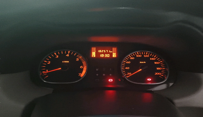 2014 Renault Duster 85 PS RXL DIESEL, Diesel, Manual, 1,82,571 km, interior