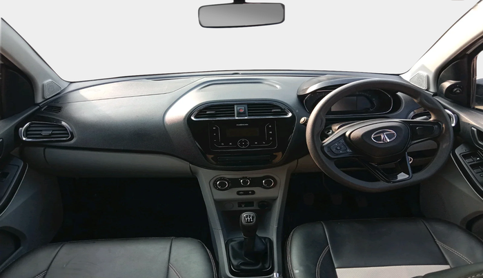 2022 Tata Tiago XT PETROL, Petrol, Manual, 25,529 km, interior