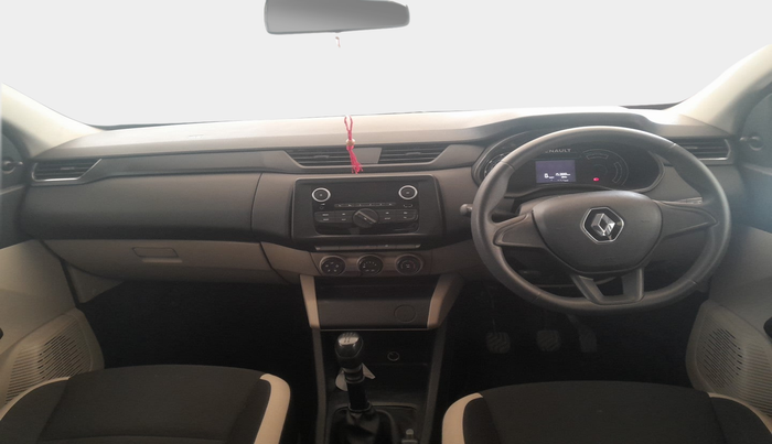 2021 Renault TRIBER RXL MT, Petrol, Manual, 15,390 km, interior