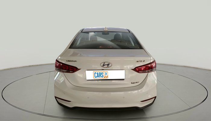 2018 Hyundai Verna 1.6 CRDI SX + AT, Diesel, Automatic, 95,997 km, exterior