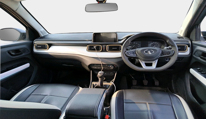 2023 Tata PUNCH ACCOMPLISHED MT, Petrol, Manual, 39,705 km, interior