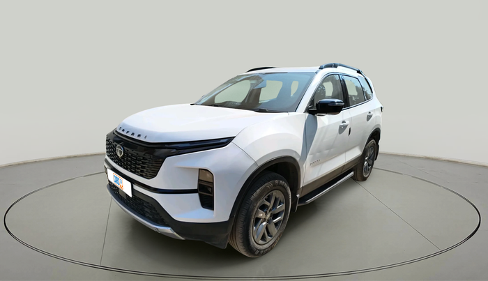 2024 Tata Safari PURE (O), Diesel, Manual, 45,698 km, exterior