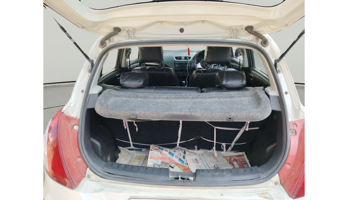 2014 Maruti Swift VXI, Petrol, Manual, 88,949 km, exterior