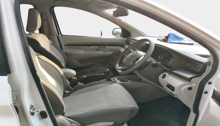 2024 Maruti Ertiga ZXI (O) CNG, Petrol, Manual, 36,750 km, interior
