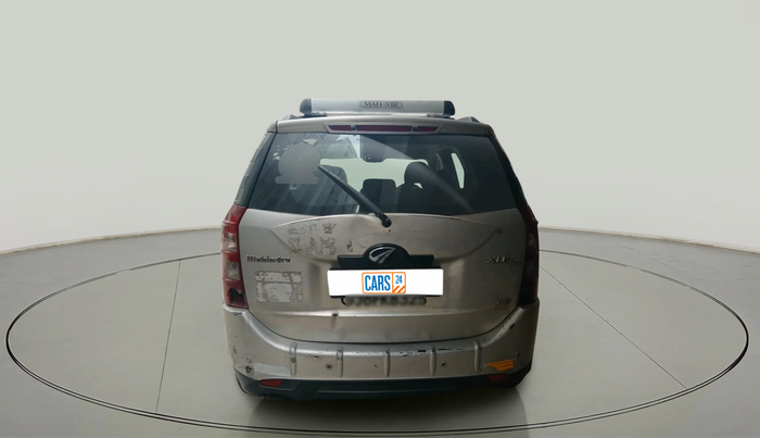 2013 Mahindra XUV500 W8, Diesel, Manual, 2,31,637 km, exterior