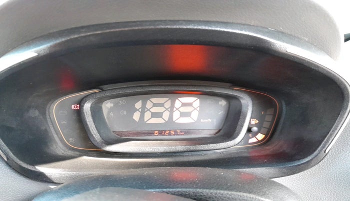 2017 Renault Kwid RXT 1.0, Petrol, Manual, 61,257 km, interior