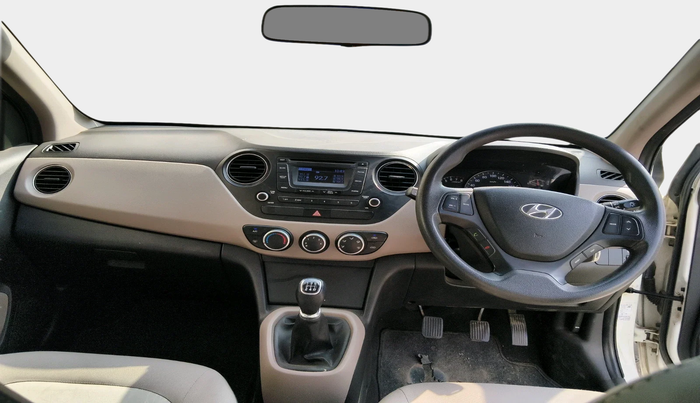 2015 Hyundai Xcent S 1.2, Petrol, Manual, 48,159 km, interior