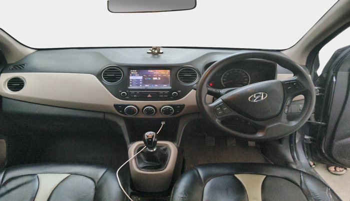 2017 Hyundai Grand i10 SPORTZ (O) 1.2 U2 CRDI, Diesel, Manual, 83,450 km, interior