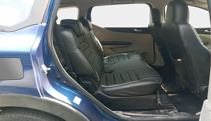 2019 Renault TRIBER RXZ, Petrol, Manual, 52,470 km, interior