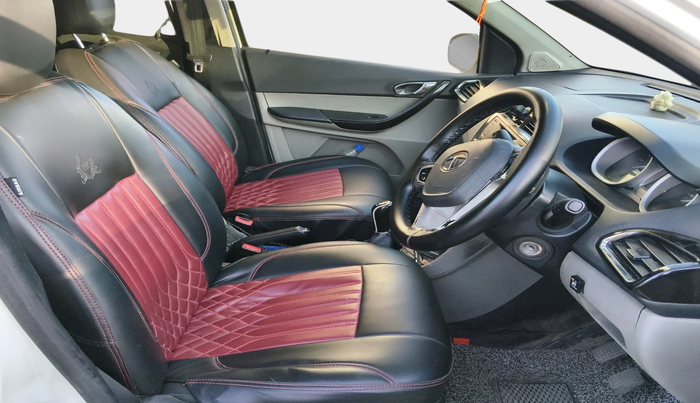 2016 Tata Tiago XZ PETROL, Petrol, Manual, 4,13,497 km, interior