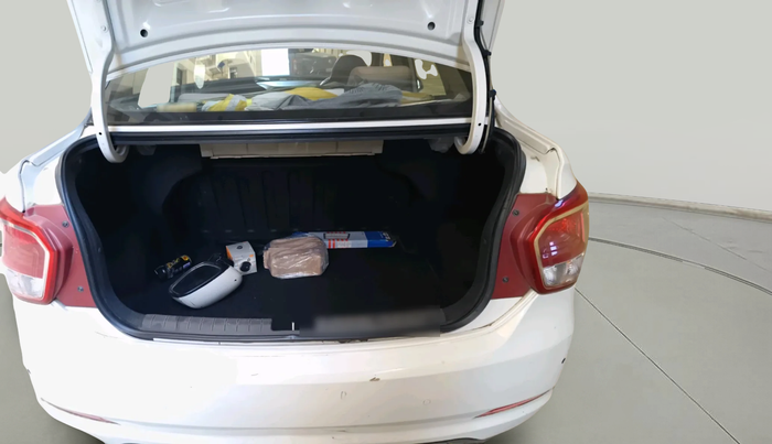 2015 Hyundai Xcent S 1.2, Petrol, Manual, 50,105 km, exterior