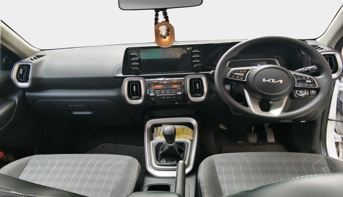 2022 KIA SONET HTK PLUS 1.0 IMT, Petrol, Manual, 28,792 km, interior