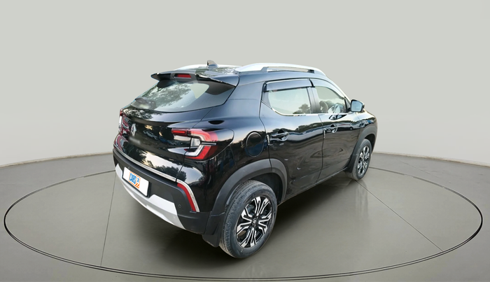 2023 Renault Kiger RXT (O) MT, Petrol, Manual, 43,333 km, exterior