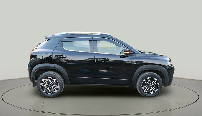 2023 Renault Kiger RXT (O) MT, Petrol, Manual, 43,333 km, exterior