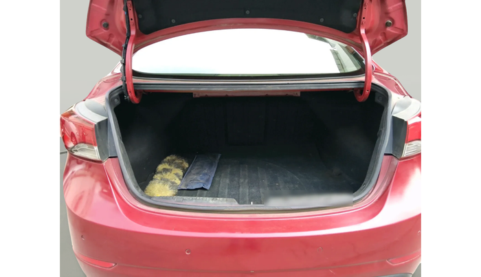 2015 Hyundai New Elantra 1.6 SX AT DIESEL, Diesel, Automatic, 1,54,361 km, exterior