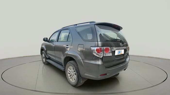 2014 Toyota Fortuner 3.0 4X2 AT, Diesel, Automatic, 2,45,650 km, exterior