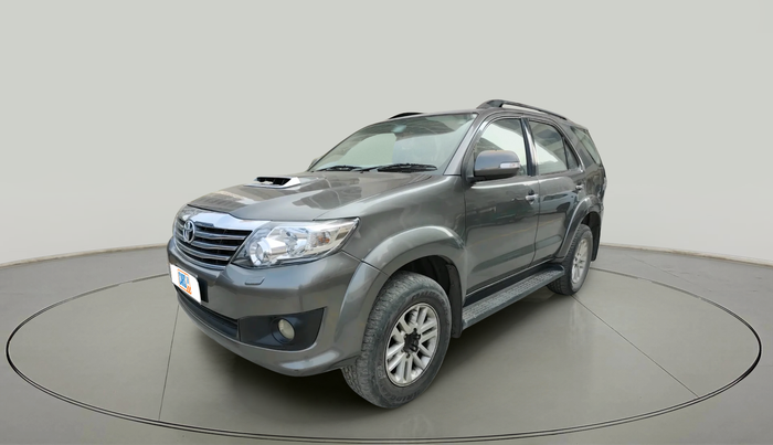 2014 Toyota Fortuner 3.0 4X2 AT, Diesel, Automatic, 2,45,650 km, exterior