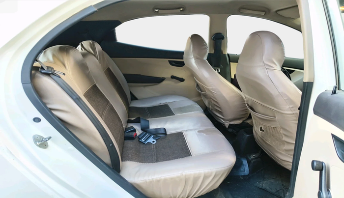 2013 Hyundai Eon ERA +, Petrol, Manual, 98,824 km, interior