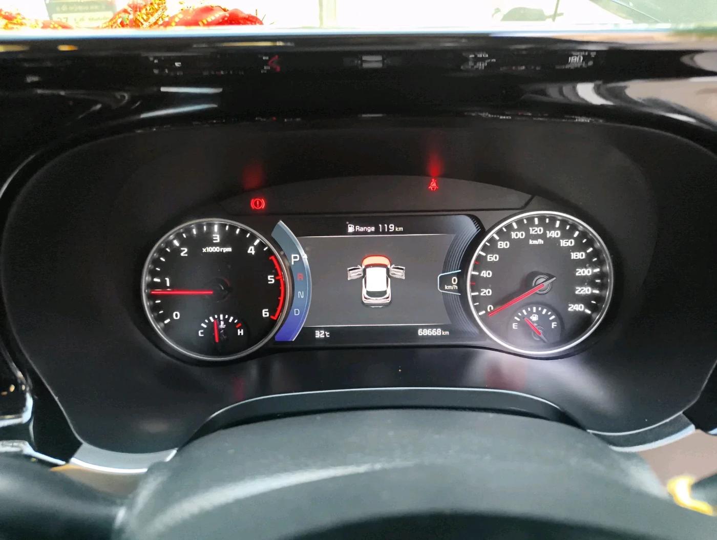 2022 KIA SELTOS GTX PLUS 1.5 DIESEL AT, Diesel, Automatic, 68,668 km, interior