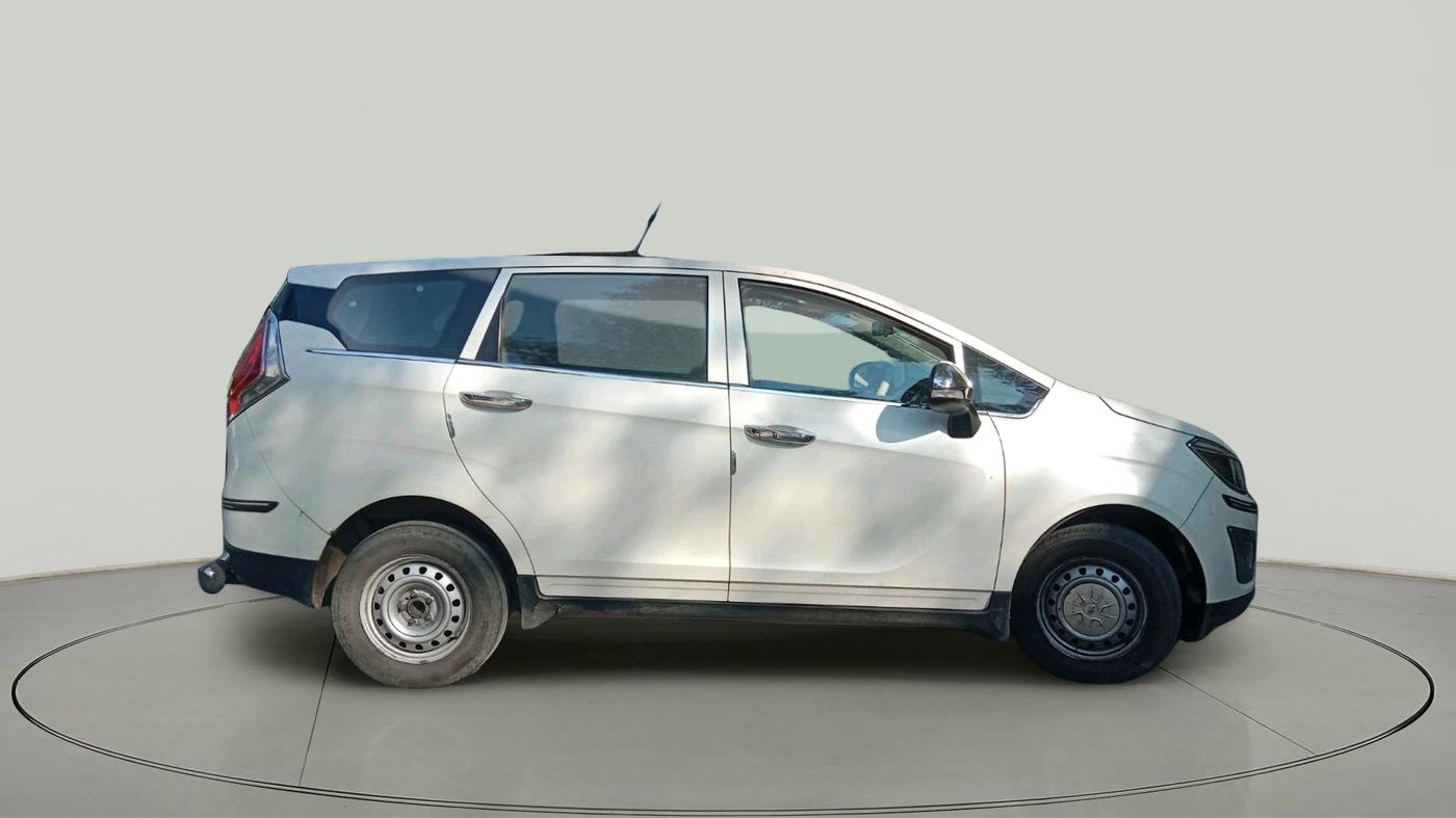 2019 Mahindra MARAZZO M2 7STR, Diesel, Manual, 1,12,983 km, exterior