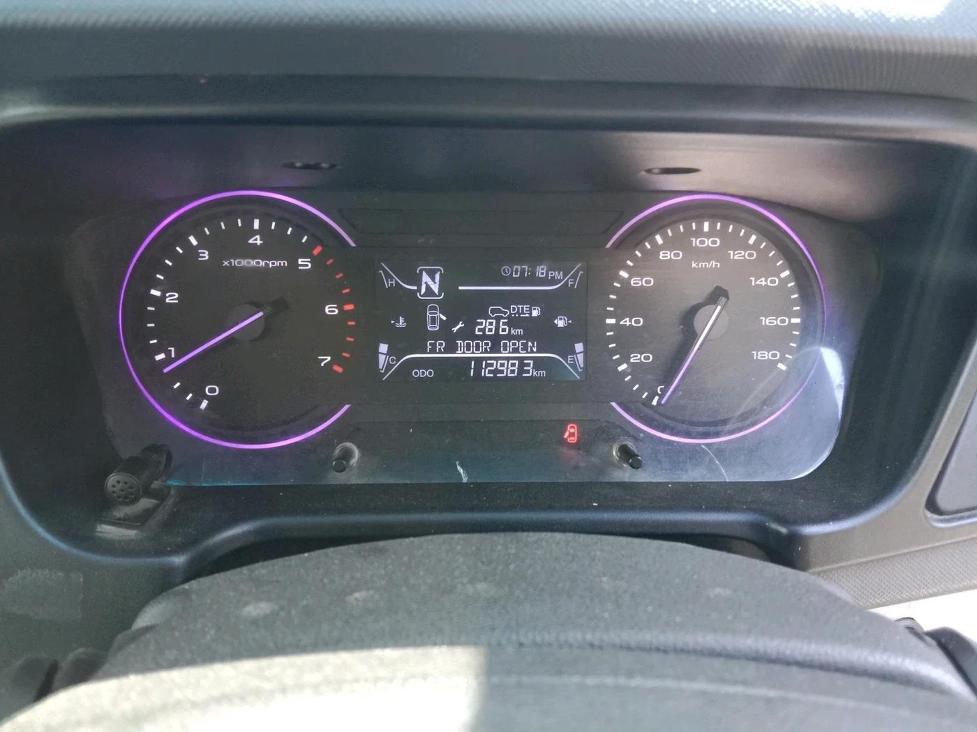 2019 Mahindra MARAZZO M2 7STR, Diesel, Manual, 1,12,983 km, interior