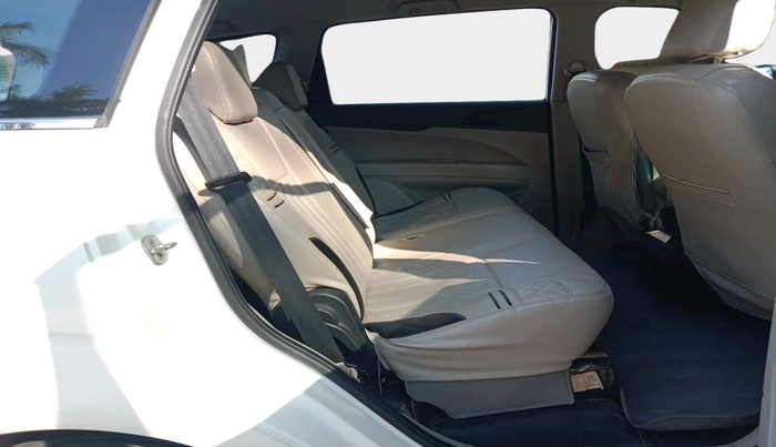 2019 Mahindra MARAZZO M2 7STR, Diesel, Manual, 1,12,983 km, interior