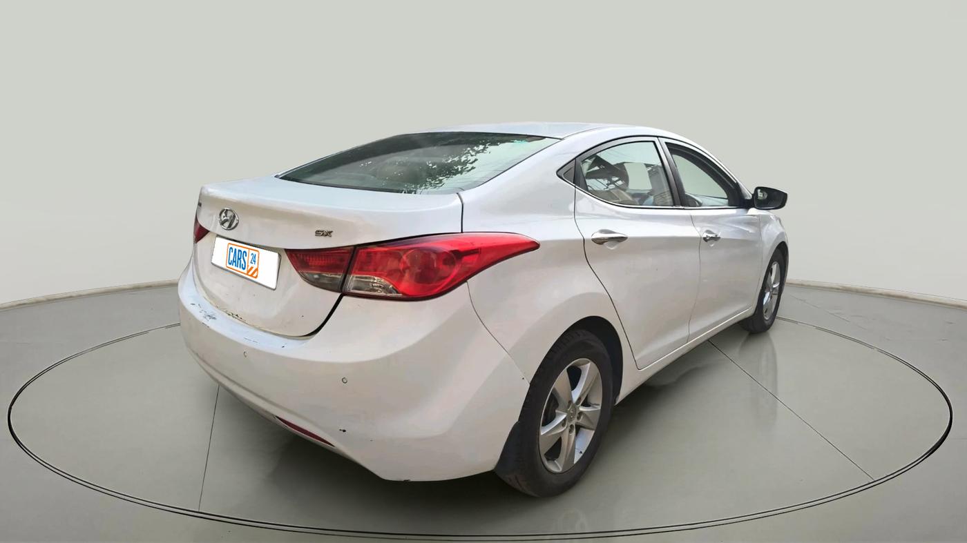 2014 Hyundai New Elantra 1.8 SX AT VTVT, Petrol, Automatic, 1,03,549 km, exterior