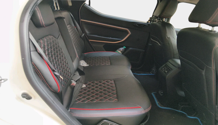 2024 Renault Kiger RXT AMT, Petrol, Automatic, 6,414 km, interior