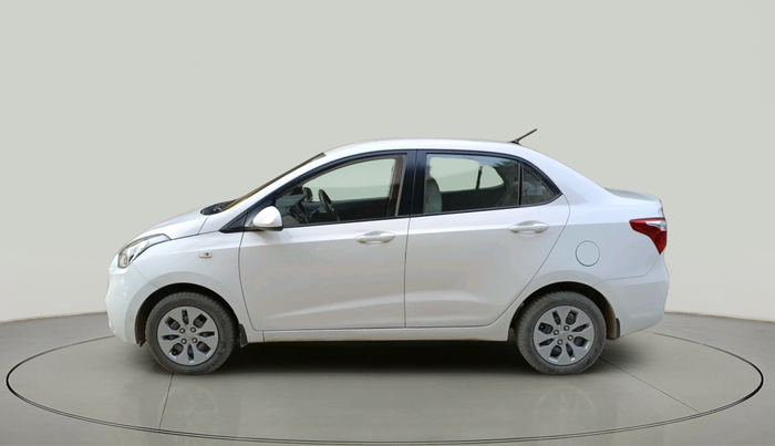 2017 Hyundai Xcent E+, Petrol, Manual, 22,682 km, exterior