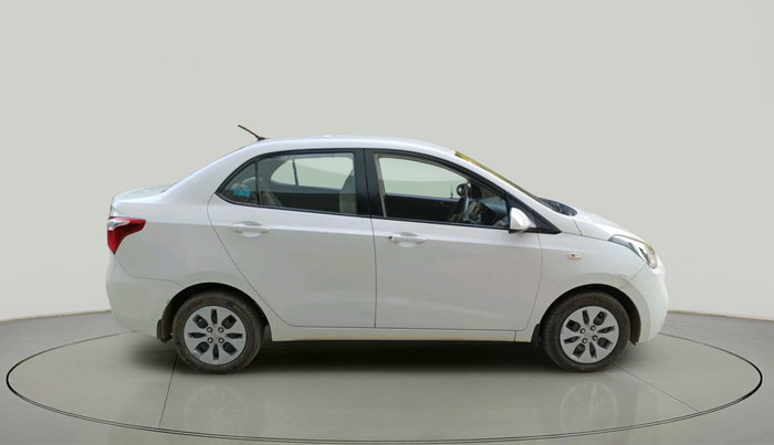 2017 Hyundai Xcent E+, Petrol, Manual, 22,682 km, exterior