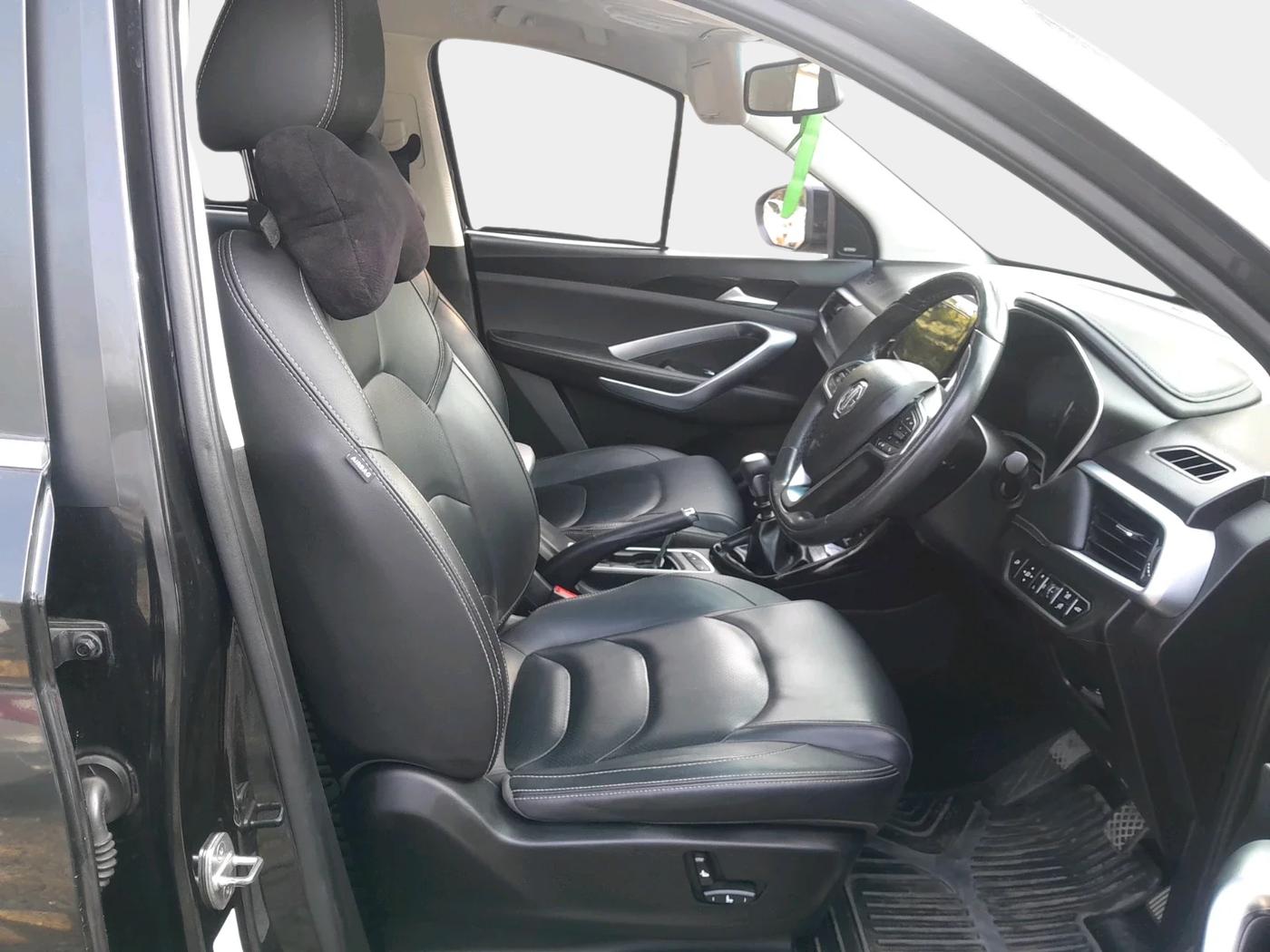 2020 MG HECTOR SHARP HYBRID 1.5 PETROL, Petrol, Manual, 1,00,330 km, interior