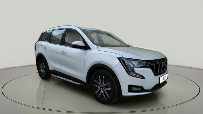 2024 Mahindra XUV700 AX 7 LUXURY D AT 7 STR, Diesel, Automatic, 4,657 km, exterior