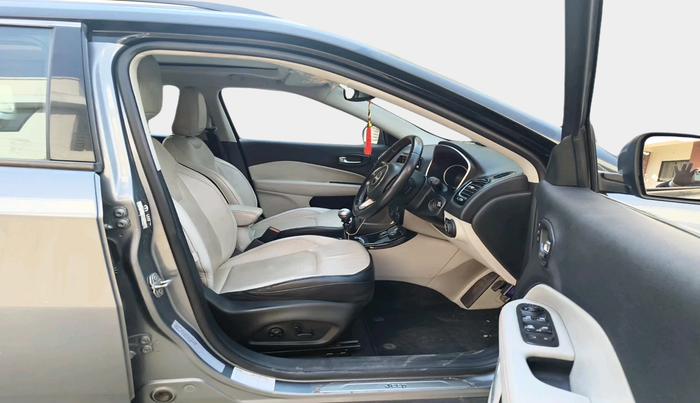 2019 Jeep Compass LIMITED PLUS DIESEL 4X4, Diesel, Manual, 1,69,181 km, interior