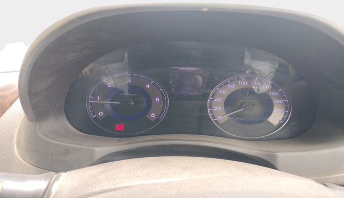 2012 Hyundai Verna FLUIDIC 1.6 CRDI SX, Diesel, Manual, 1,03,450 km, interior