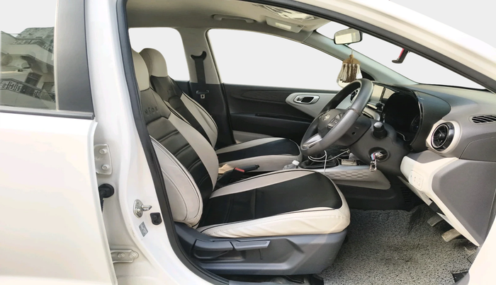 2024 Hyundai GRAND I10 NIOS SPORTZ 1.2 KAPPA VTVT CNG, Petrol, Manual, 51,147 km, interior